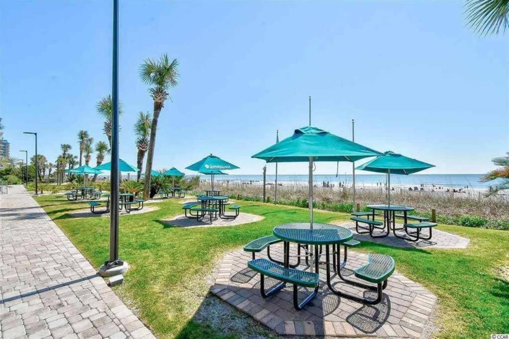 *Renovated Oceanfront Condo*Queen Beds*Pools*Hot Tubs*More*P220 Myrtle Beach Exteriér fotografie