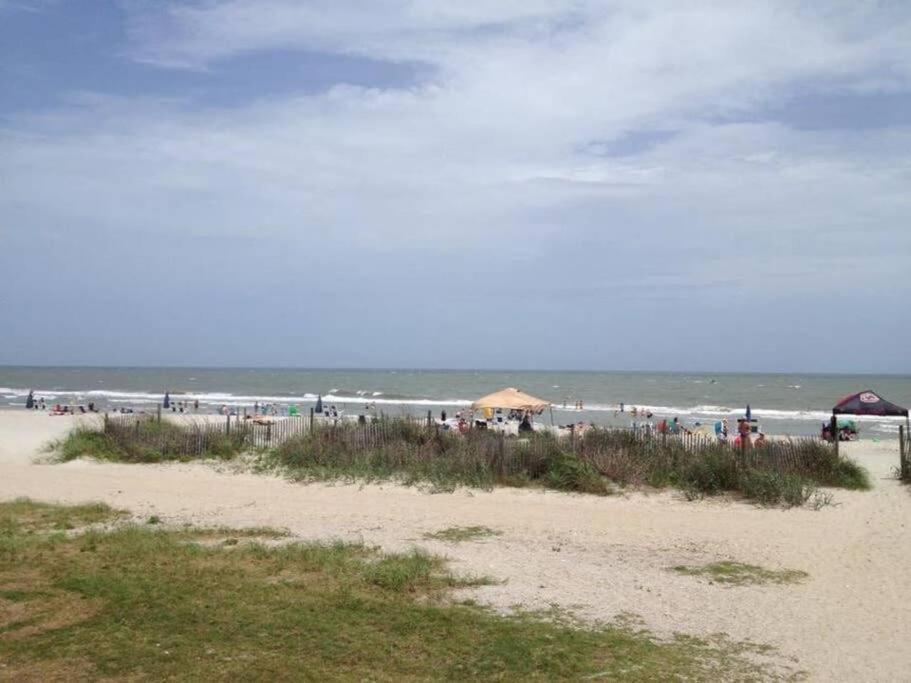*Renovated Oceanfront Condo*Queen Beds*Pools*Hot Tubs*More*P220 Myrtle Beach Exteriér fotografie