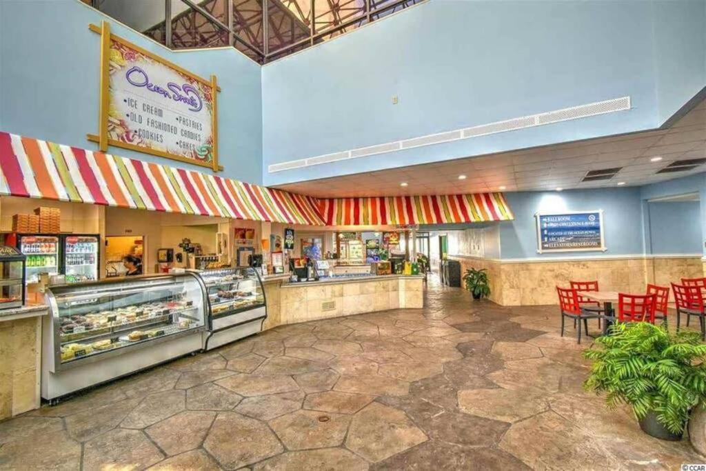*Renovated Oceanfront Condo*Queen Beds*Pools*Hot Tubs*More*P220 Myrtle Beach Exteriér fotografie